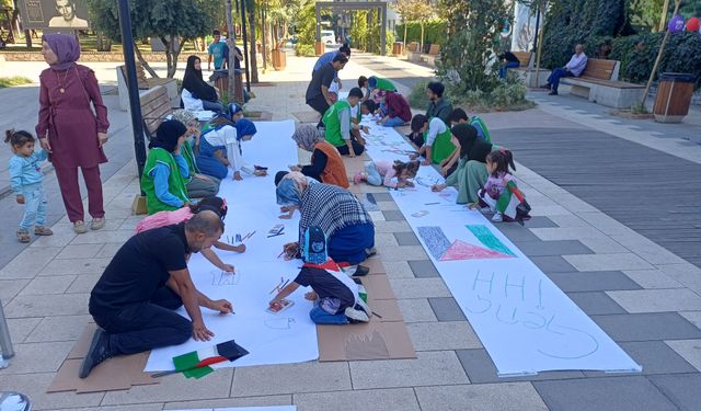 Batman'da İsrail saldırılarına çizimlerle tepki gösterildi
