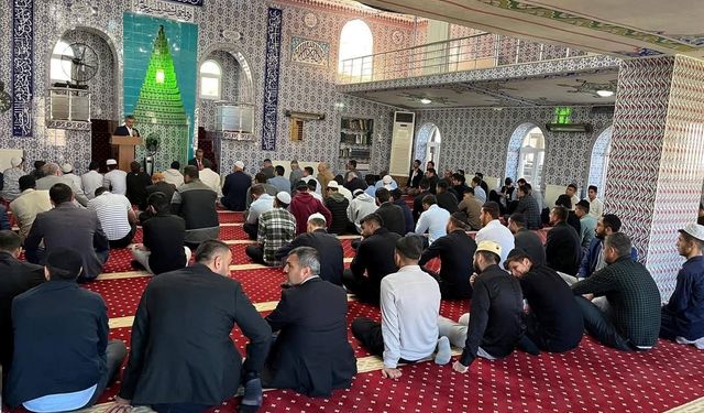 Batman'da Mevlid-i Nebi ve Din Görevlileri Haftası kutlandı