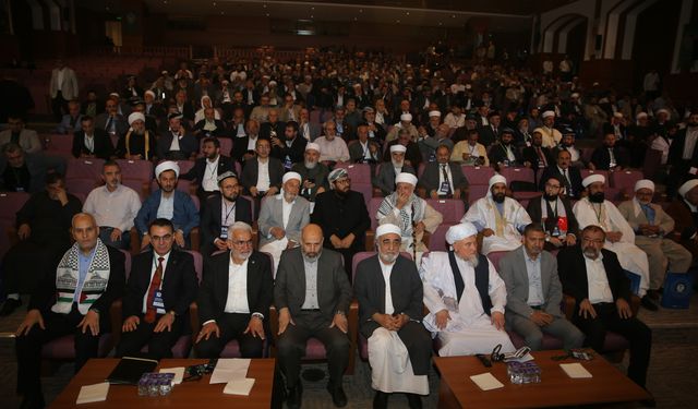 Diyarbakır'da '10. Alimler Buluşması' başladı