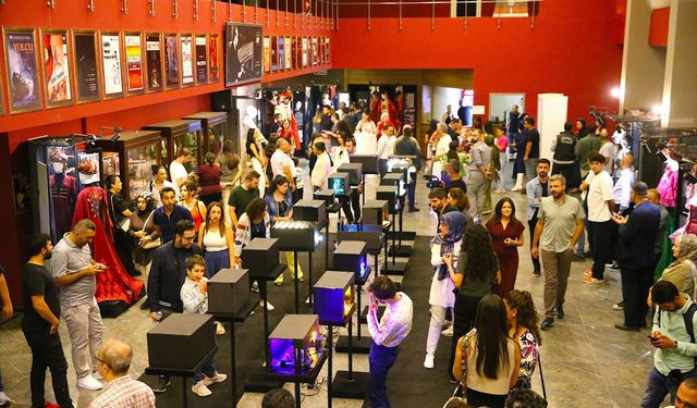 Diyarbakır'da 21. Orhan Asena Tiyatro Festivali başladı