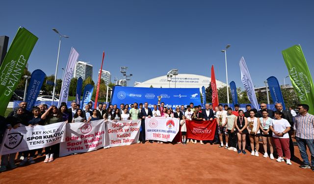 Doğu ve Güneydoğu Anadolu Tenis Takım Şampiyonası sona erdi