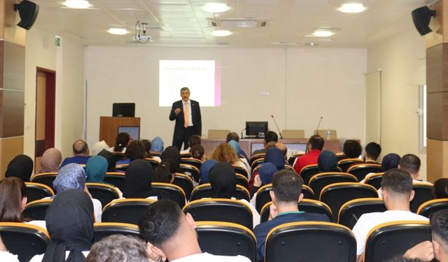 Harran Üniversitesi'nde meme kanseri semineri düzenlendi