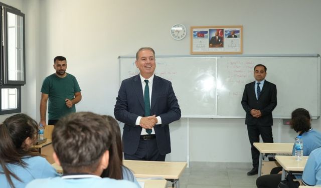 Müdür Tosun’dan Sosyal Bilimler Lisesi’ne Ziyaret