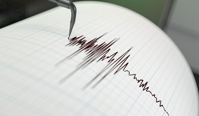 Karadeniz açıklarında deprem: İstanbul'da da hissedildi