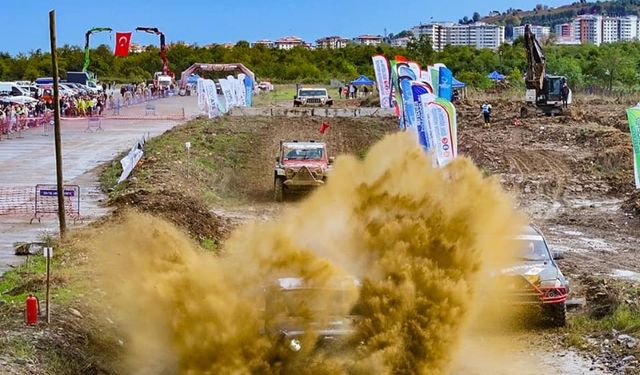 Karadeniz Off-Road Yarışları Nefes Kesti!