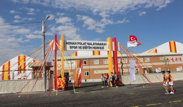 Mardin'de 'Adnan Polat Spor ve Eğitim Merkezi' açıldı