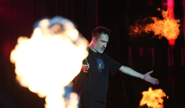 Sagopa Kajmer Mardin'de konser verdi