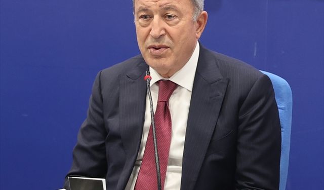 Hulusi Akar, Gaziantep'te 'Terörsüz Türkiye'yi anlattı