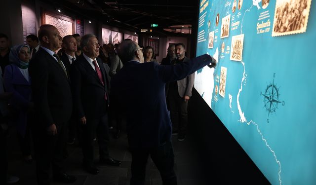 Hulusi Akar, Gaziantep’te resmi ziyaretlerde bulundu