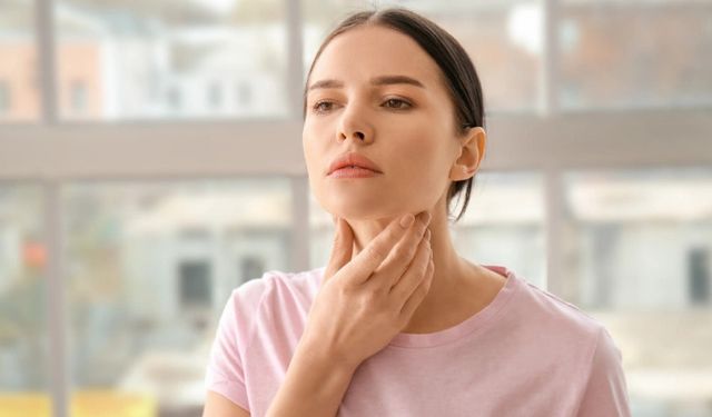 Uzun süren ses kısıklığına dikkat!