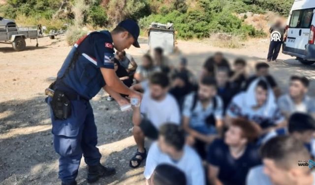 2 Bin 386 Düzensiz Göçmen Yakalandı