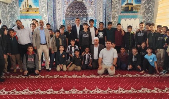 Adıyaman’da Çevreci Gençler Camide Buluştu