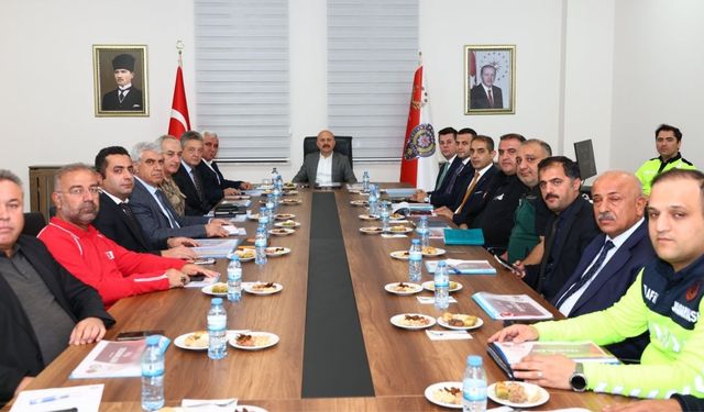 Adıyaman'da Kış Mevsimi Trafik Tedbirleri Görüşüldü