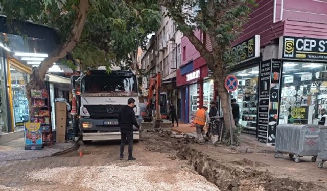 Çarşı Esnaflarından Başkan Tutdere’ye Teşekkür