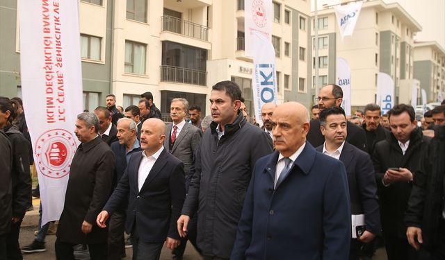 Bakan Kurum, Adıyaman’da açıklama yaptı