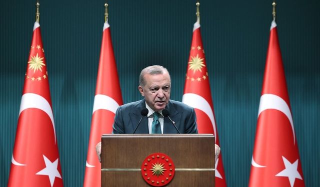 Cumhurbaşkanı Erdoğan'dan Sert Mesajlar