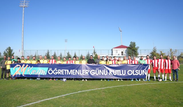 Diyarbakır’da 24 Kasım Öğretmenler Günü Dostluk Maçı