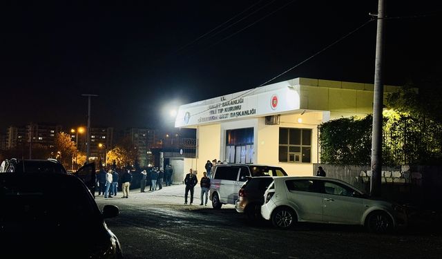 Silahlı kavgada, 1 kişi öldü, 1 kişi yaralandı