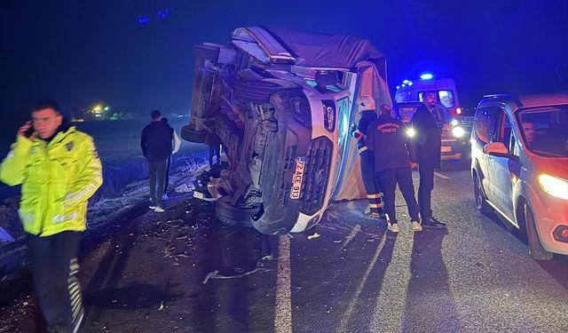 Diyarbakır'da zincirleme kaza 3 Ölü 7 Yaralı