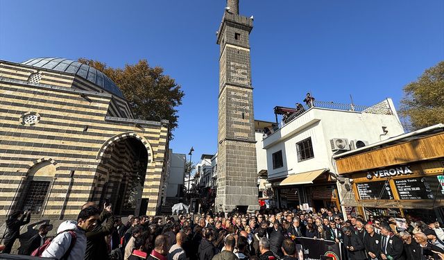 Eski Diyarbakır Baro Başkanı Tahir Elçi anıldı