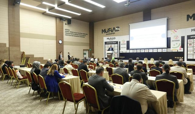 Gaziantep'te 'KKTC'de Yatırım Fırsatları' Görüşüldü