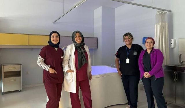 Sakarya Eğitim Hastanesi’nde suda doğum yeniden başladı