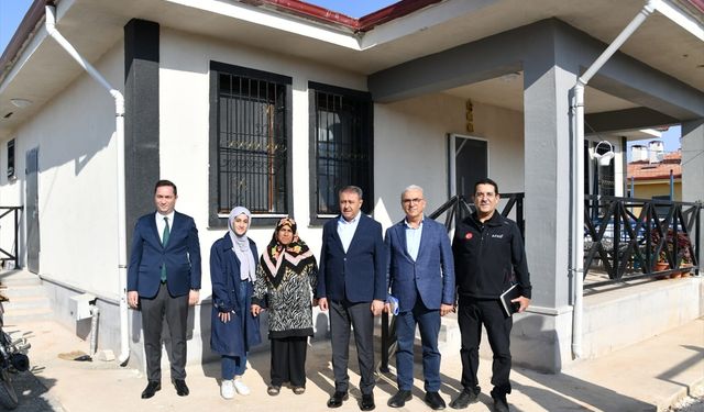 Şanlıurfa Valisi deprem konutlarını inceledi