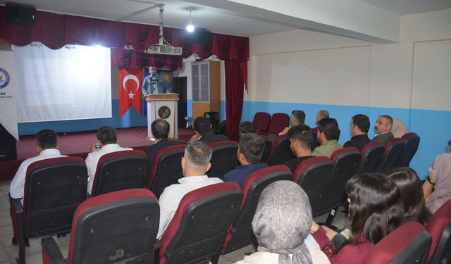 Silopi'de 'Dış Ticaret Eğitimi' programı düzenlendi