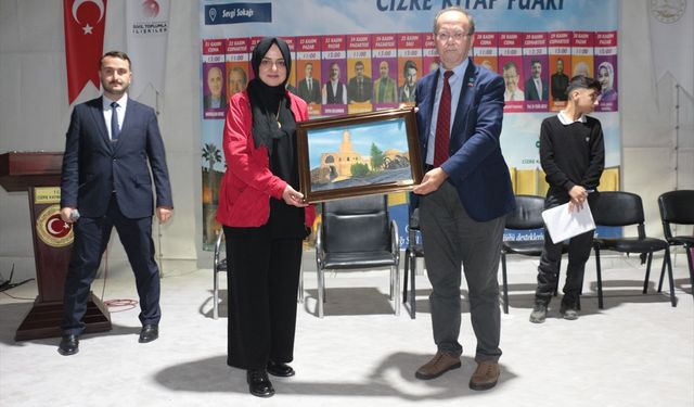 Şırnak’ta “Cezeri’nin İzinde” Kitap Fuarı Devam Ediyor