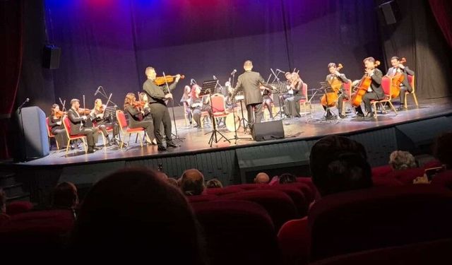 Adıyaman Filarmoni Orkestrası’nın Konseri Takdir Aldı
