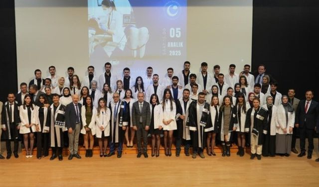 ADYÜ Diş Fakültesi Öğrencileri Beyaz Önlük Giydi