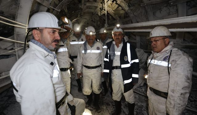 Ahmet Aydın, Zonguldak'ta madencilerle yer altına indi