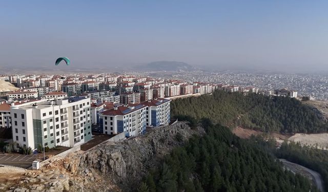 Adıyaman İndere, yamaç paraşütçülerinin yeni rotası oldu
