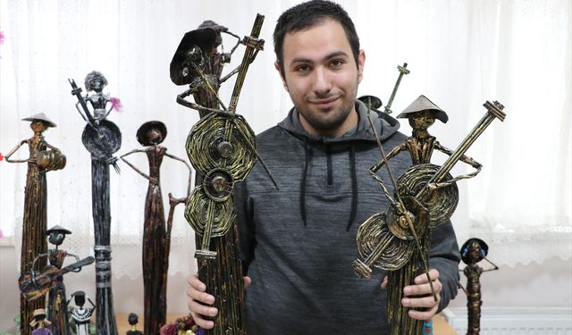 Özel gereksinimli bireyler geri dönüşümle üretiyor