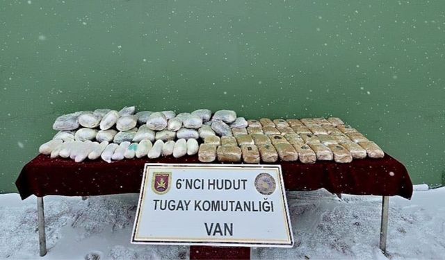 Van hudut hattında 77,8 kilo narkotik ele geçirildi