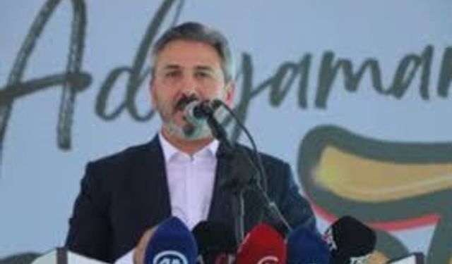 Ahmet Aydın'dan Bayrak Provokasyonuna Tepki