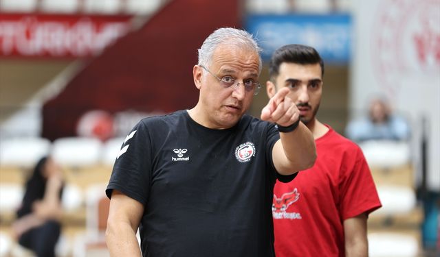 Gaziantep Gençlikspor, Efeler Ligi’nde Çıkış Peşinde