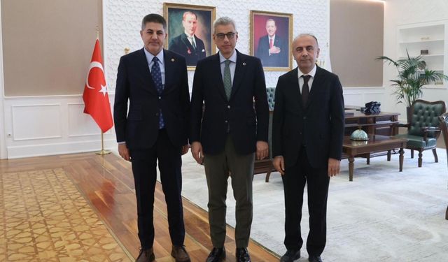 İshak Şan ve Rektör Keleş'ten Bakan Memişoğlu'na Ziyaret