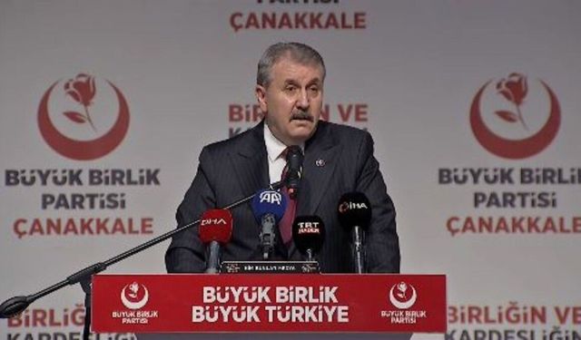 Mustafa Destici: 'Çocuğu olan kadınlara destek şart'