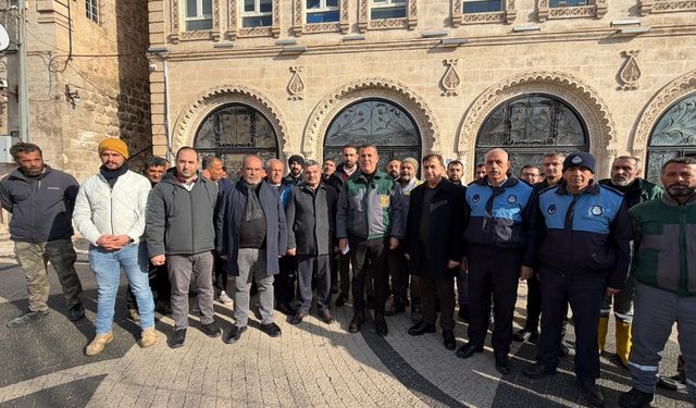 Savur'da karla mücadele devam ediyor