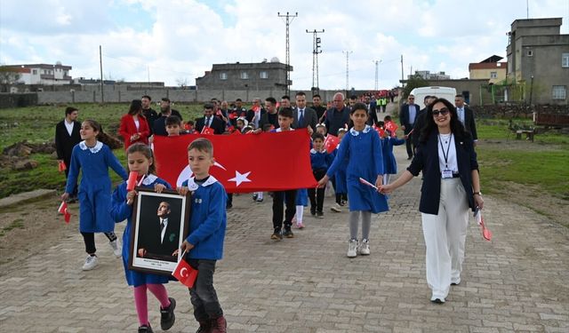 İdil köylerinde 23 Nisan için bando yürüyüşü yapıldı