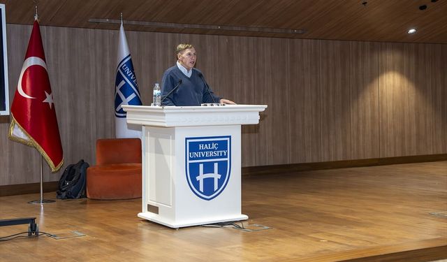 Astronot Hilmers Haliç Üniversitesi’nde