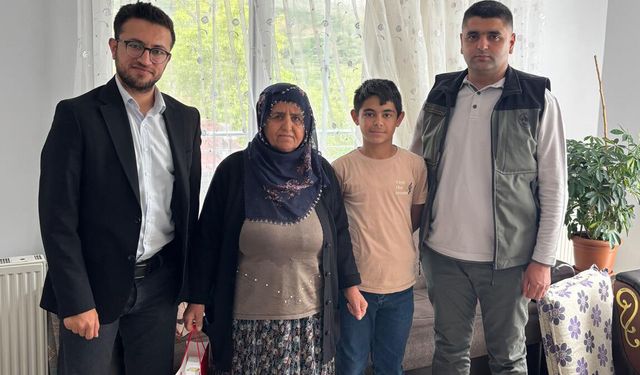 Çelikhan’da Şehit Ailelerine Bayram Ziyareti