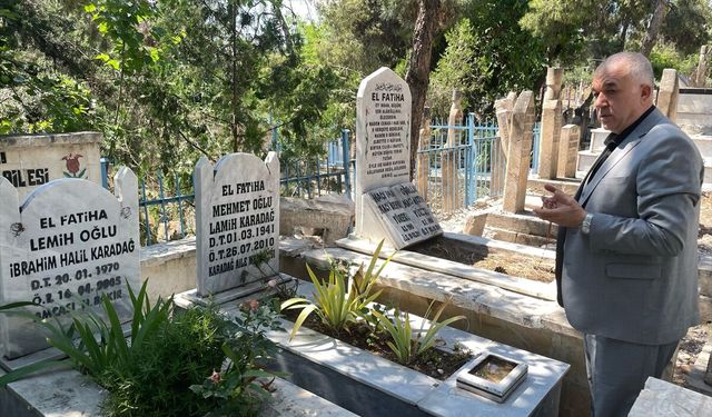 Arife Gününde Mezarlıklara Ziyaretçi Akını