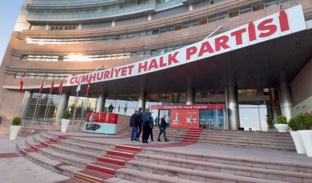 CHP’de Bayramlaşma Krizi Derinleşti