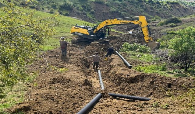 Sincik'te Özgür Küme Evleri Bölgesinde Çalışmalar Sürüyor