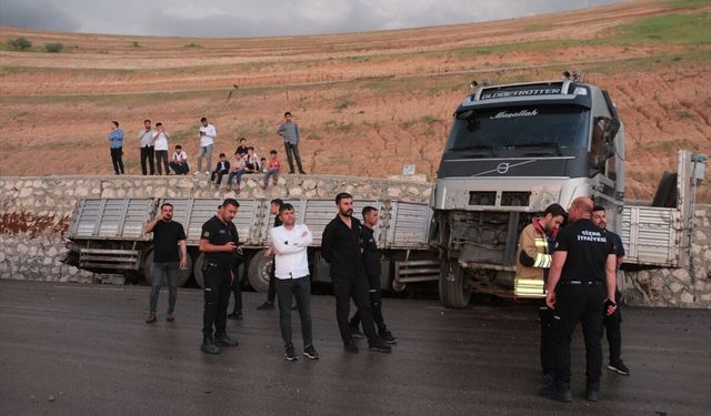Şırnak’ta Sürekli Kazaların Yaşandığı Yol Tepki Çekti