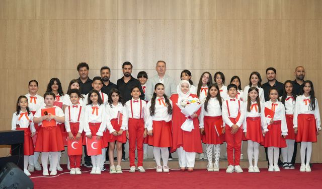 Adıyaman Çocuk Korosu Sahnede Büyüledi