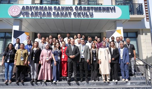 Adıyaman'da Öğretmenlere Yapay Zekâ Eğitimi