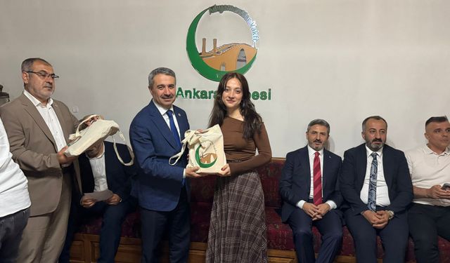 Mustafa Alkayış Mezun Öğrencilerle Buluştu